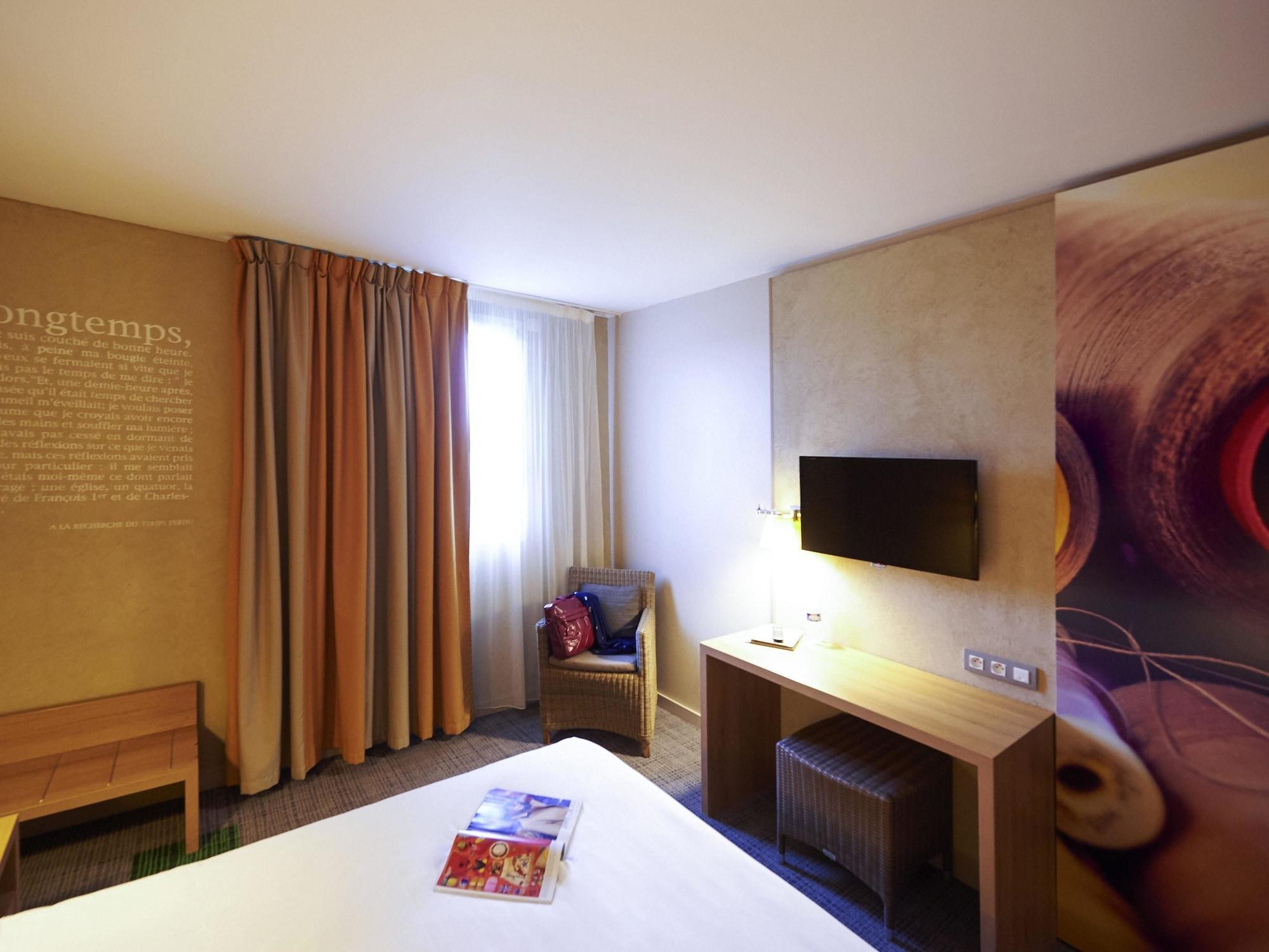 Ibis Styles Cholet Hotel Exterior foto