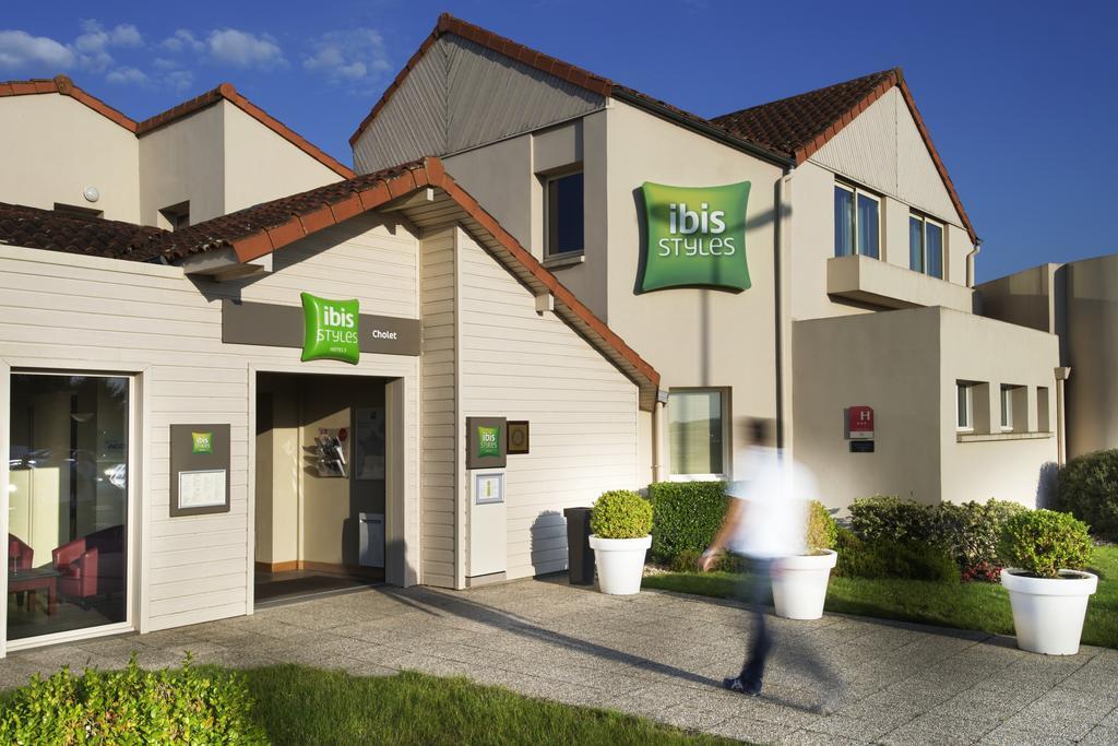 Ibis Styles Cholet Hotel Exterior foto