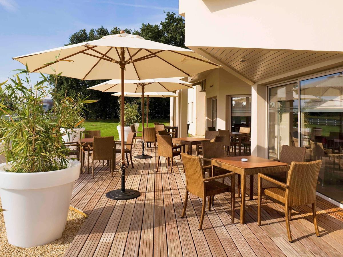 Ibis Styles Cholet Hotel Exterior foto